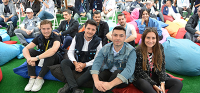 İGA SKYWALKERS "MERKEZİNDE DEĞERLİSİN"