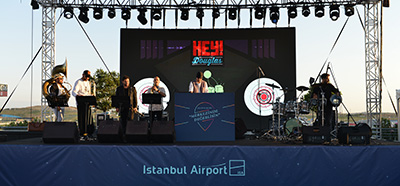 İGA SKYWALKERS "MERKEZİNDE DEĞERLİSİN"